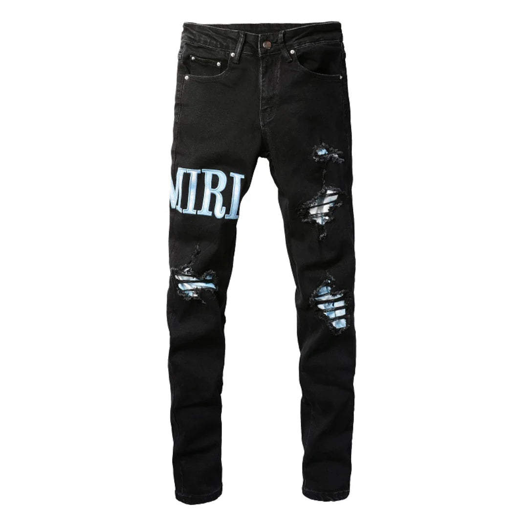 Amiri jeans במגוון סגנונות