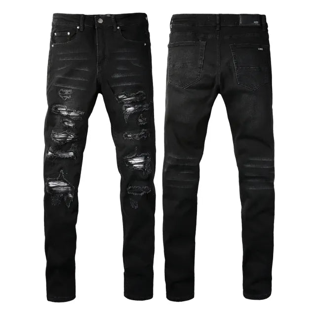 More Amiri jeans במגוון סגנונות