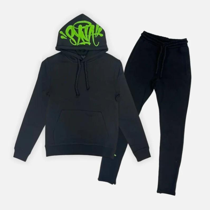 Syna World Tracksuits במגוון צבעים שונים