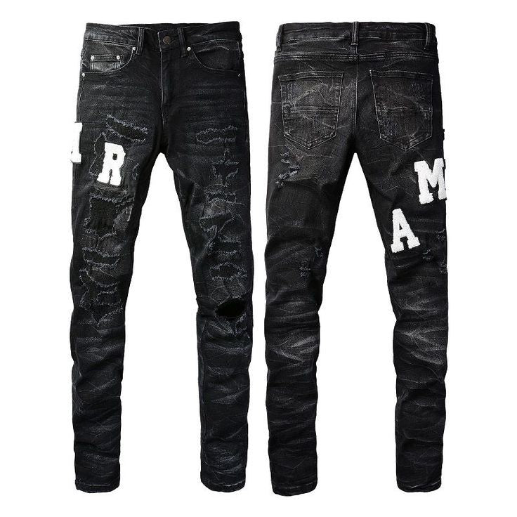 Amiri jeans במגוון סגנונות